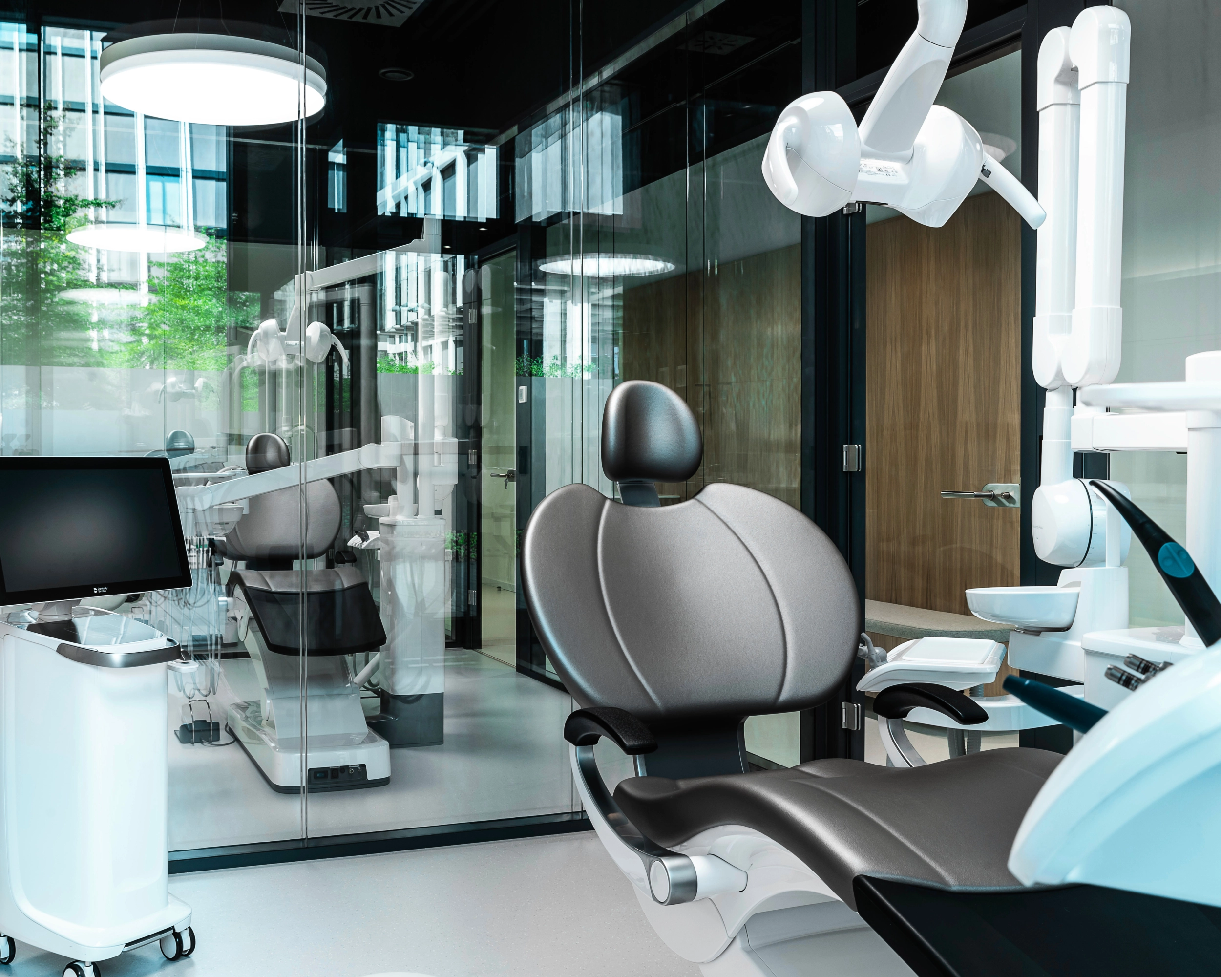 The Clinic Praha — modern dental centre in central Prague